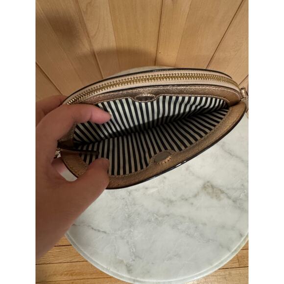 Kate Spade | Cameron Street Large Hilli Purse in Rose Gold - Picture 7 of 11